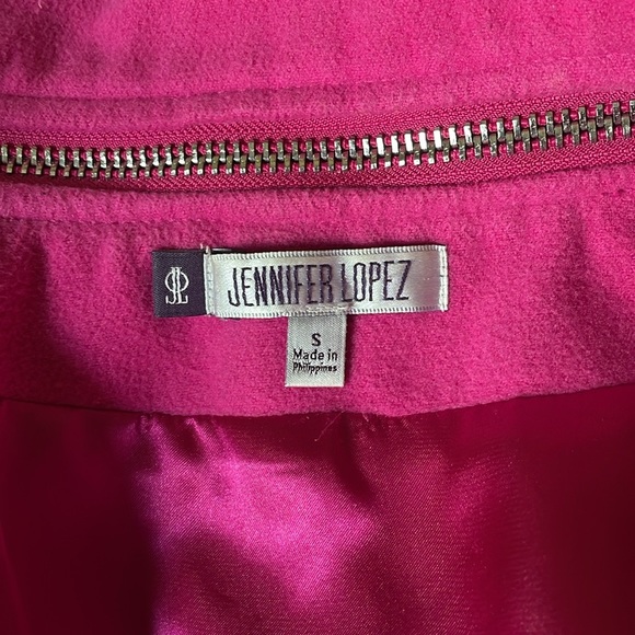 Jennifer Lopez pink jackets - Picture 7 of 12